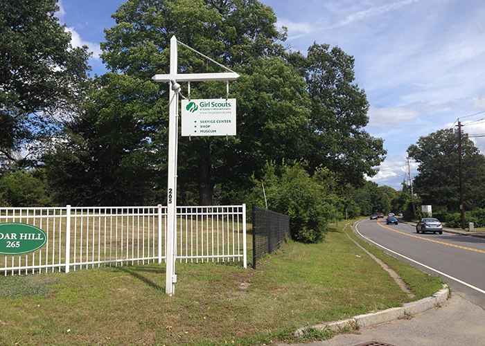 Entrance on Beaver Street in Waltham