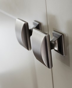 Commercial Cabinet Hardware